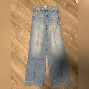 Straight leg split seam jeans